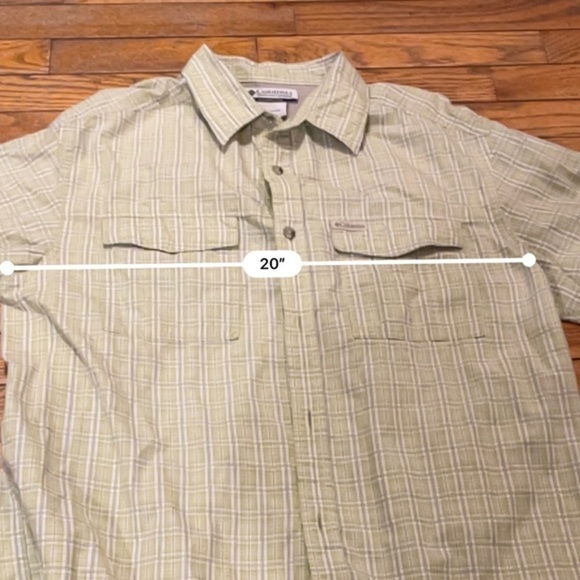 Columbia button up short sleeve size large - Picture 8 of 8